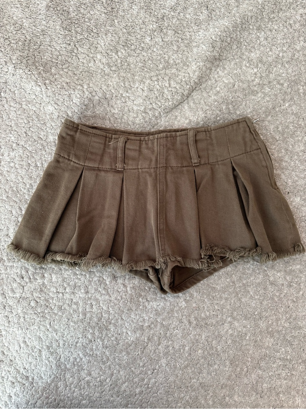 Edikted Mini Skort - Picture 9 of 11